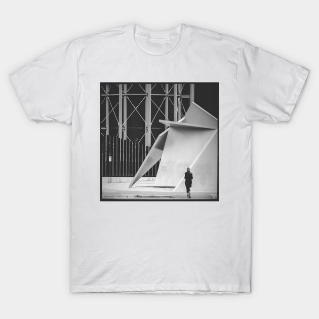 Pericolo Giallo T-Shirt by melbournedesign